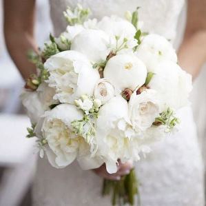 Bruidswerk: Voorjaarsbruidsboeket met witte